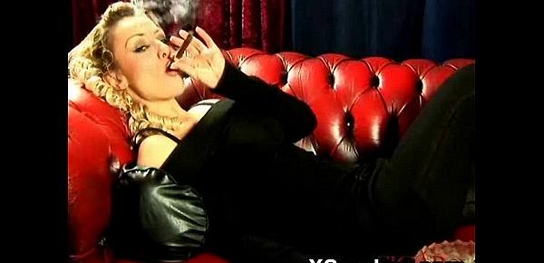  Marvelous Girl Smoking Wild Porno